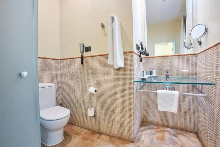 Standard Single room