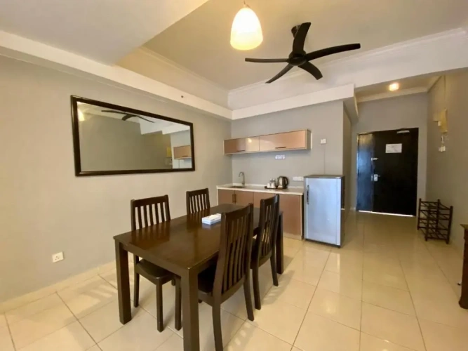 2 Bedrooms Apartment