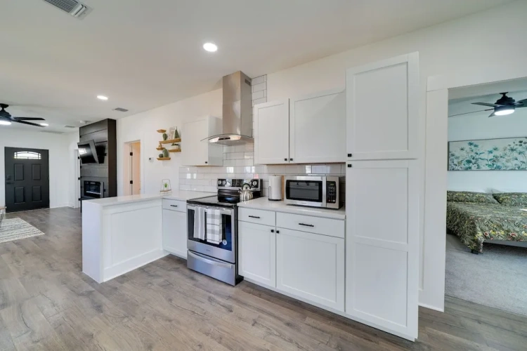 3 Bedrooms Cottage