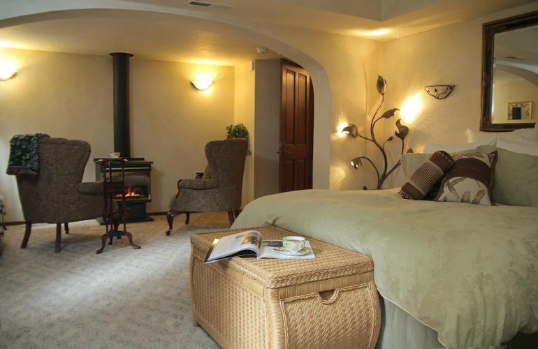 Avalon Bed and Breakfast