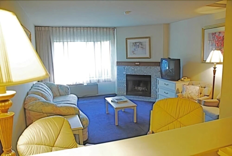 Monarch Resort