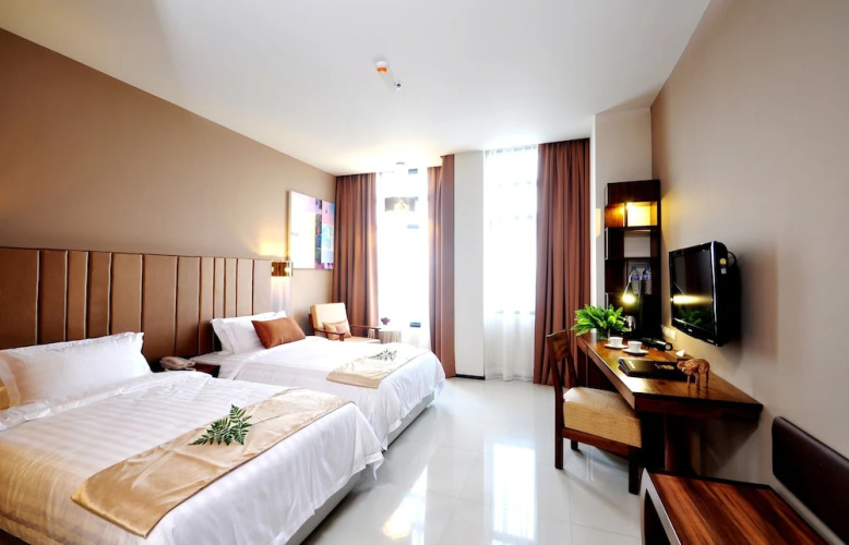 Best Western Plus Grand Howard