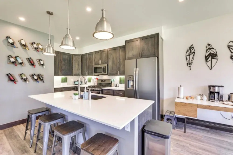 Hike, Ski, Golf, & Fish: Silverthorne Townhome!