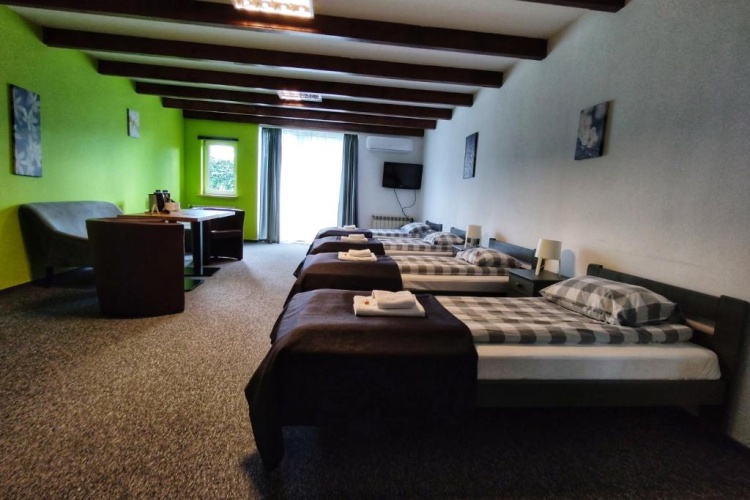 Standard Quadruple room