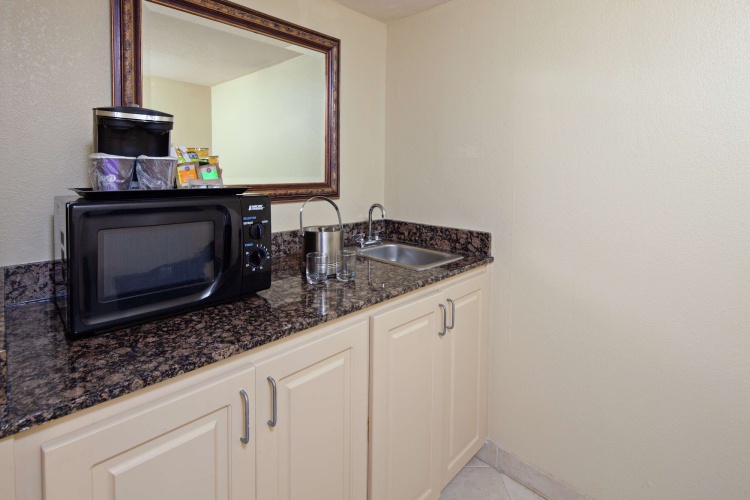 DoubleTree by Hilton New Orleans Airport photo 32