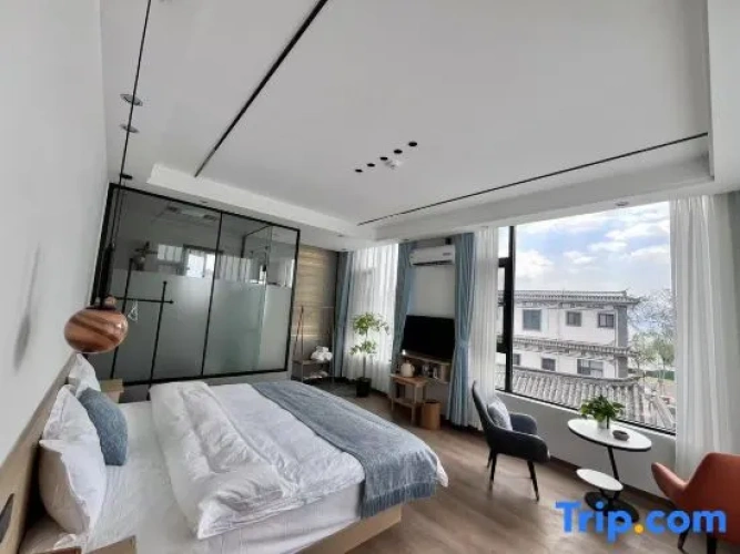 2 Bedrooms Standard room with balcony and with view