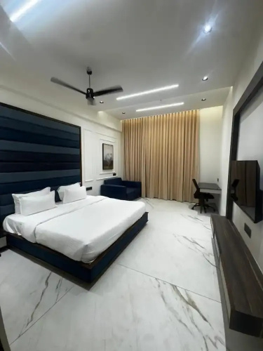 Lords Swastik Studio Kodinar