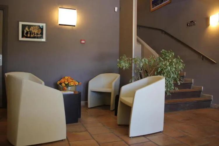 Logis Hotel le Mas de Jossyl