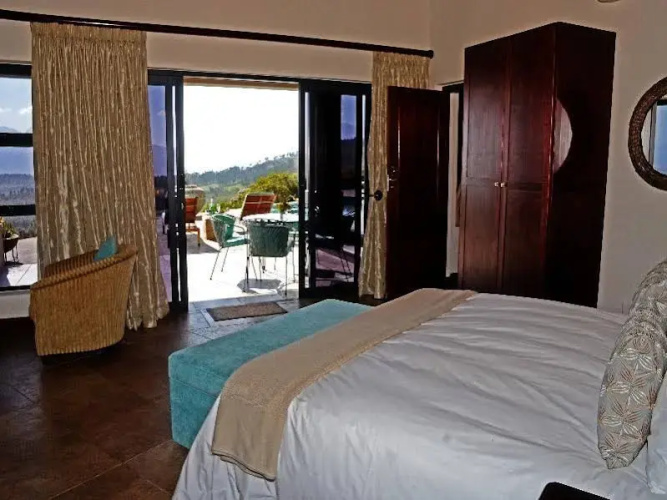 Bezweni Lodge