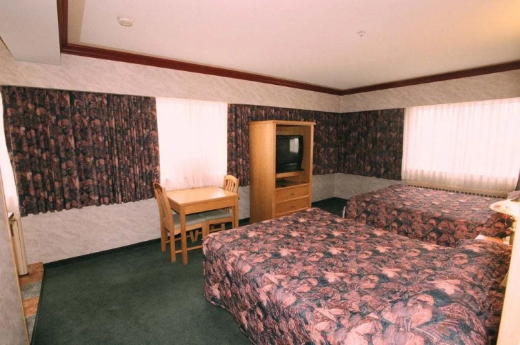 Robsonstrasse Hotel and Suites