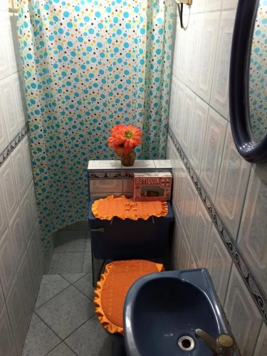 Airport Express Homestay
