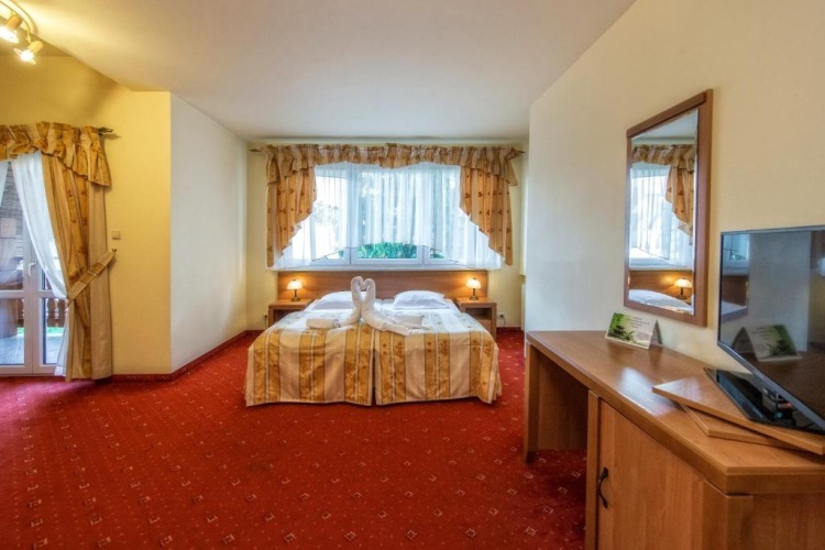 Junior Suite with balcony and with view