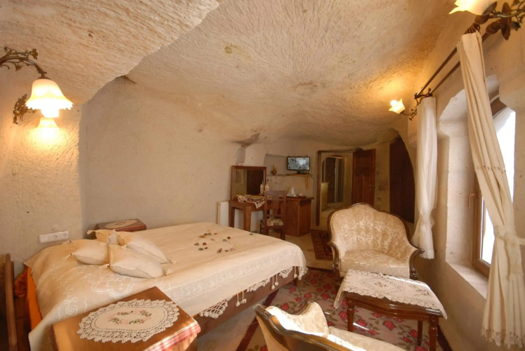 Arif Cave Hotel