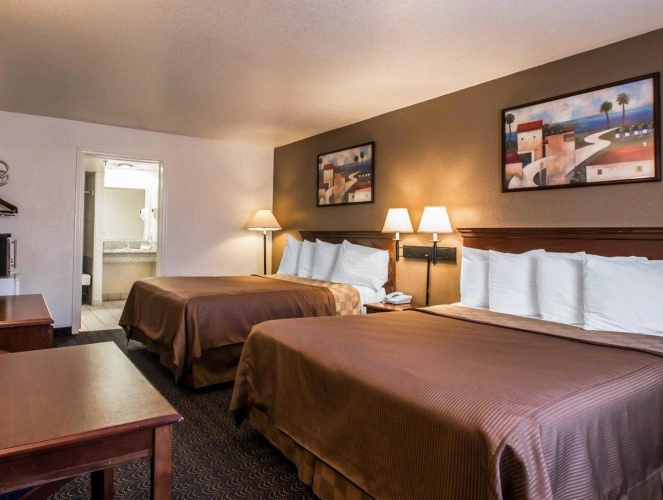 Standard Quadruple room