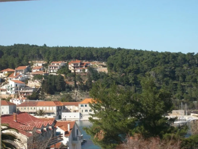 1 Bedroom Apartment with balcony