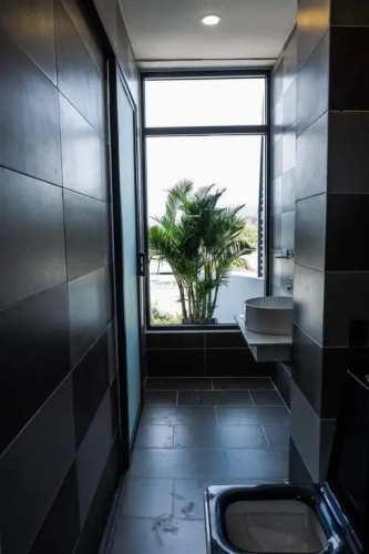 Thuong's House
