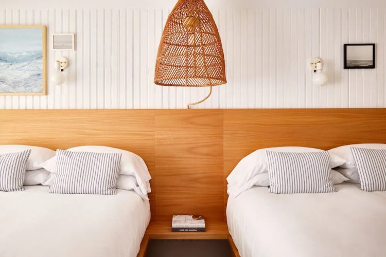 Parker Beach Lodge