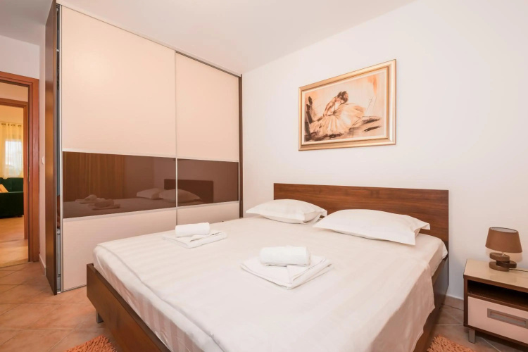 Apartment Sorgo