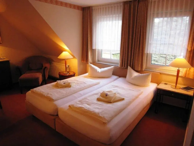 altGlowe Hotel Garni