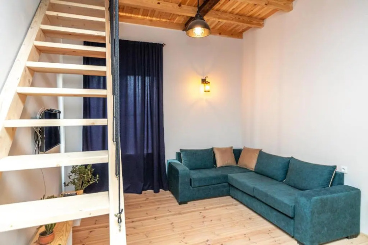 Giorgi's apartment