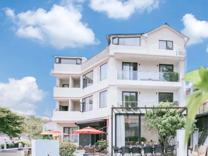 Jishan Jishui B&B