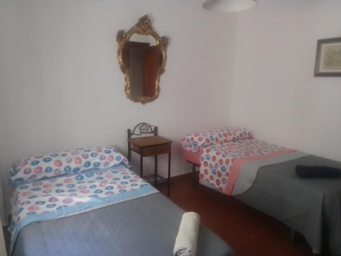 3 Bedrooms Apartment
