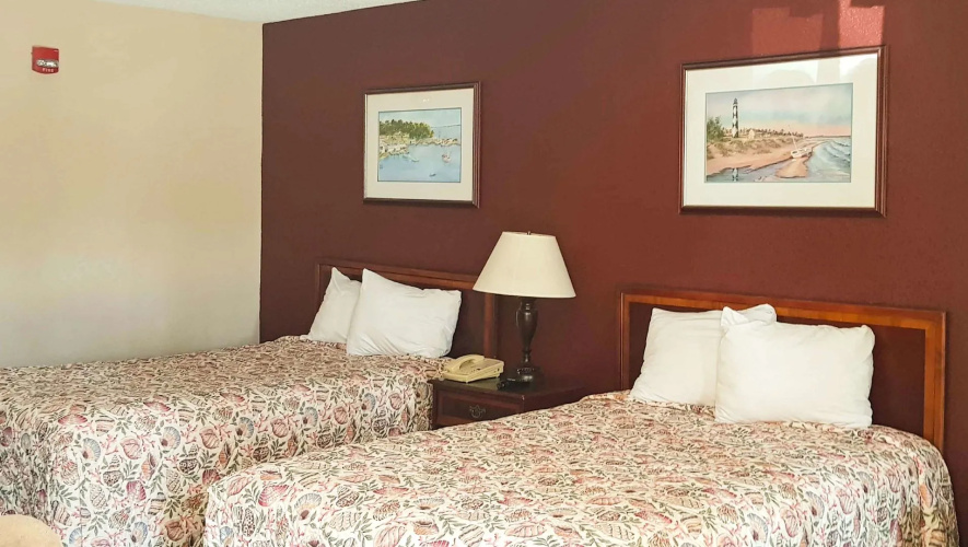 Mayfair Inn