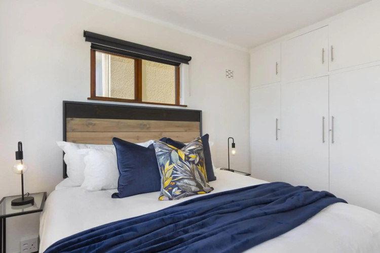 Cisterama 102 by HostAgents
