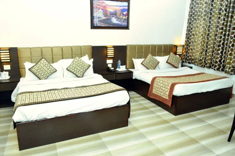 Hotel Ambica Katra