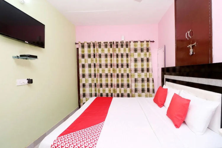 Hotel Noor by OYO Rooms