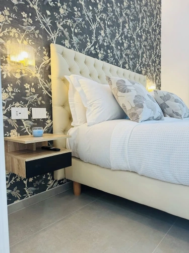 Standard Double room with city view