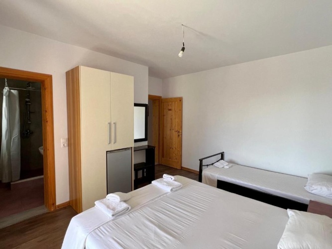 Classic Triple room