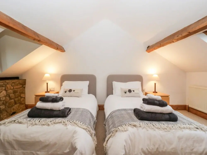 Bullfinch Cottage