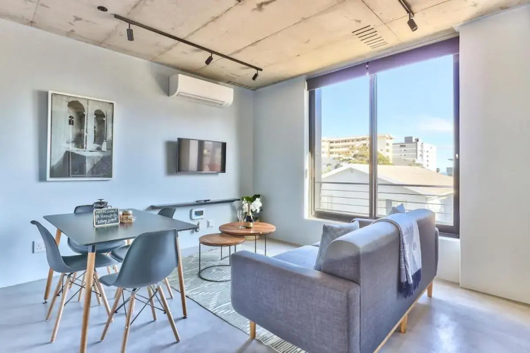 Lovely Couples Retreat Studio Apartment!