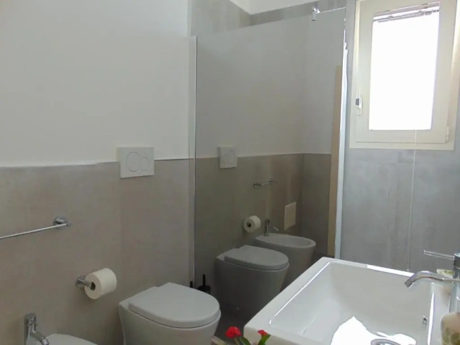2 Bedrooms Cottage