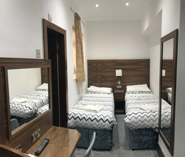 Leisure Inn Hotel