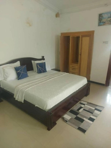 Larosa Executive Guest House