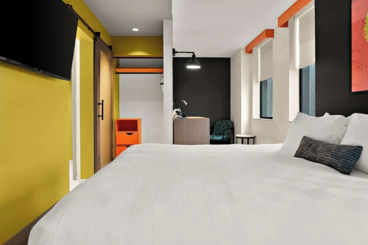 Double Suite