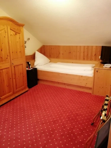 Standard Single room with balcony