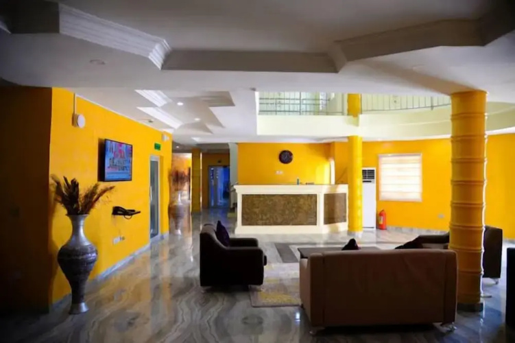 Amoj Hotel