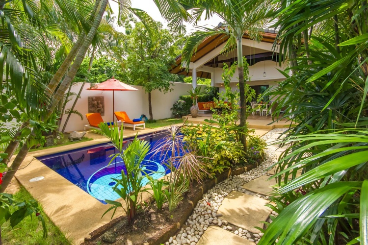 2 Bedrooms Villa