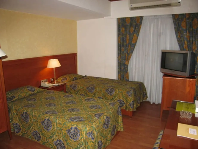 Superior Triple room with view