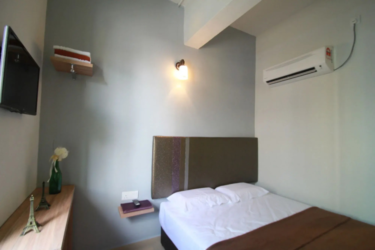 Hotel 24 Seven