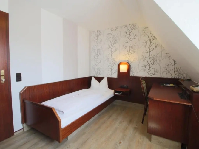 Classic Single room