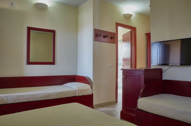 Standard Quadruple room with balcony