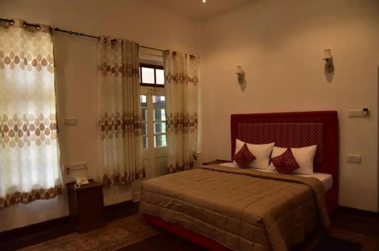 Grand Peak Bungalow