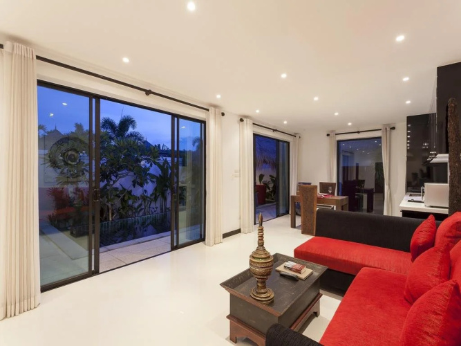 BYG Private Pool Villa@Layan Beach