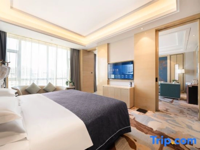 Premier Suite