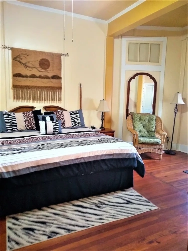 Superior Double room with balcony and with partial sea view