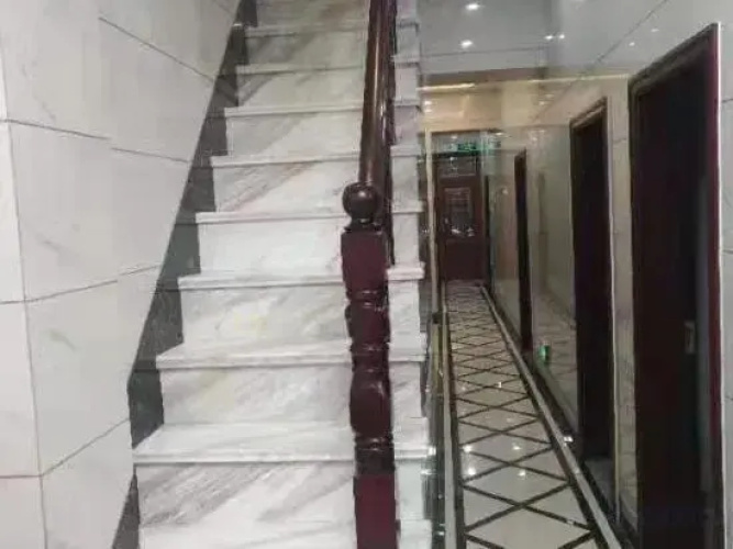 Gongzhuling Jiaxin Hotel